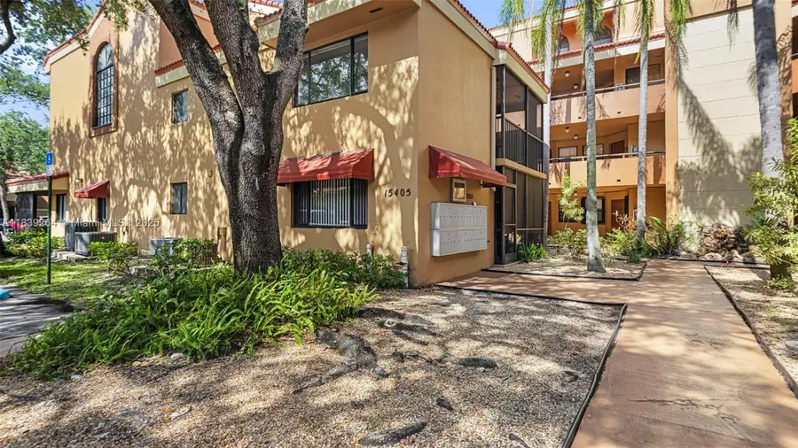 15405 N Miami Lakeway N #203-1, Miami Lakes, FL 33014 - Image #3