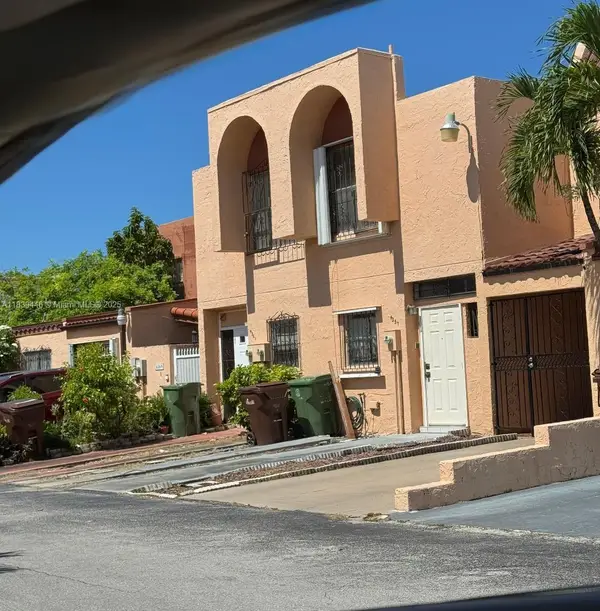 1180 W 42nd Pl #1, Hialeah, FL 33012