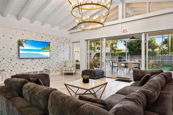 1240 Jefferson St, Hollywood, FL 33019