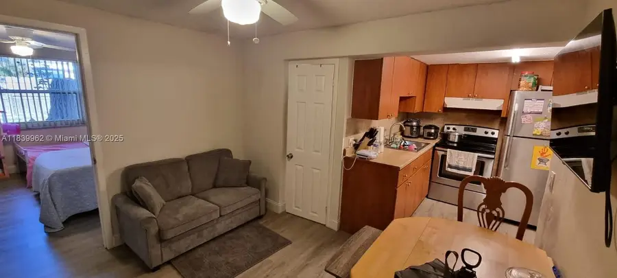 7230 NW 3rd St, Miami, FL 33126 - Image #3