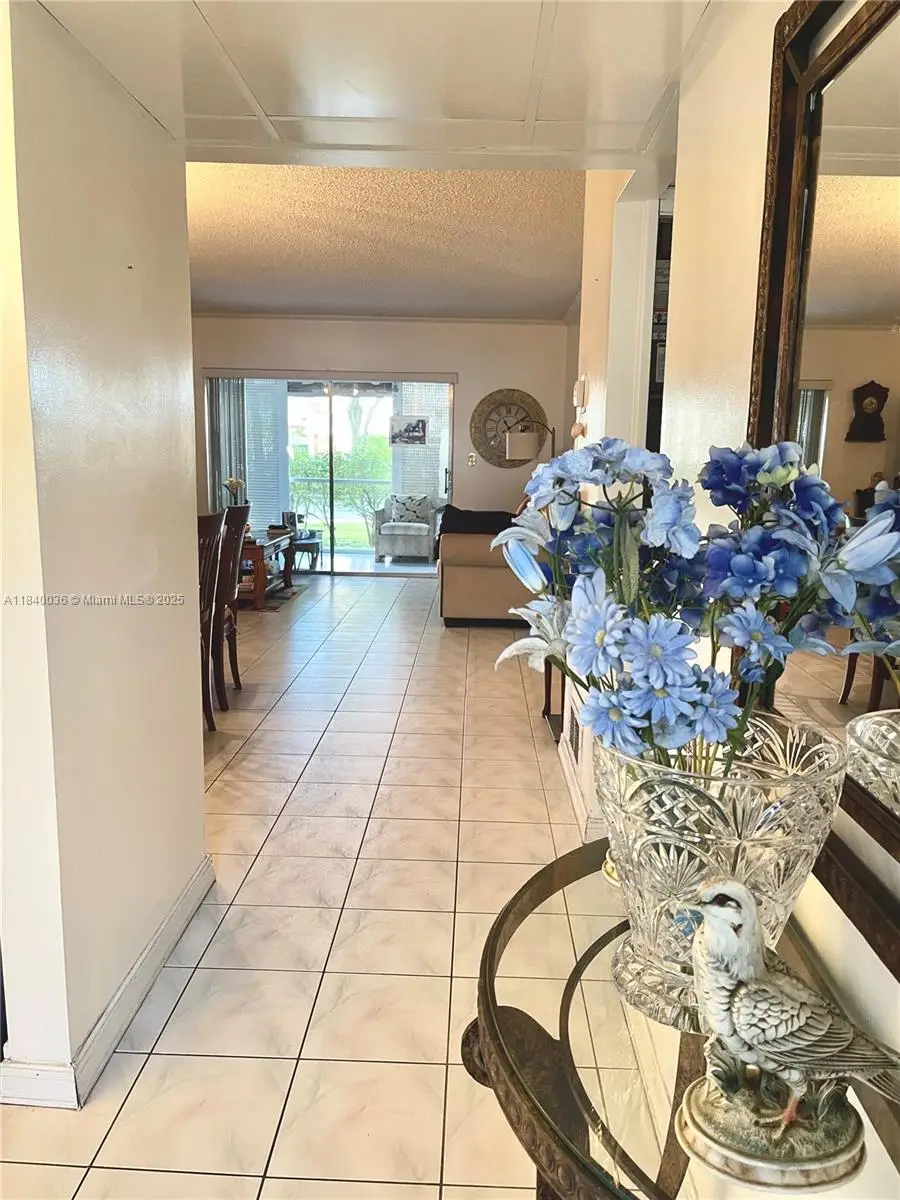 1015 Country Club Dr #109, Margate, FL 33063 - Image #3