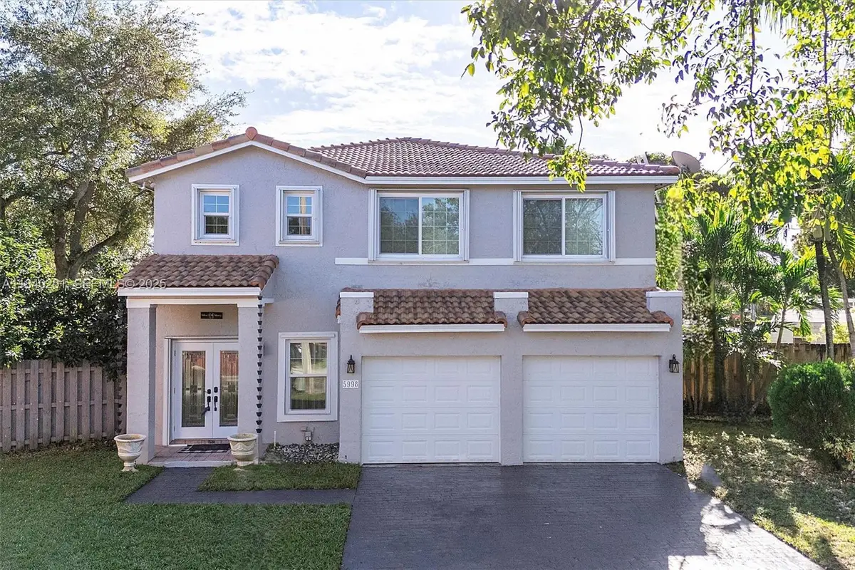 5998 SW 112th Dr, Cooper City, FL 33330 - Image #1