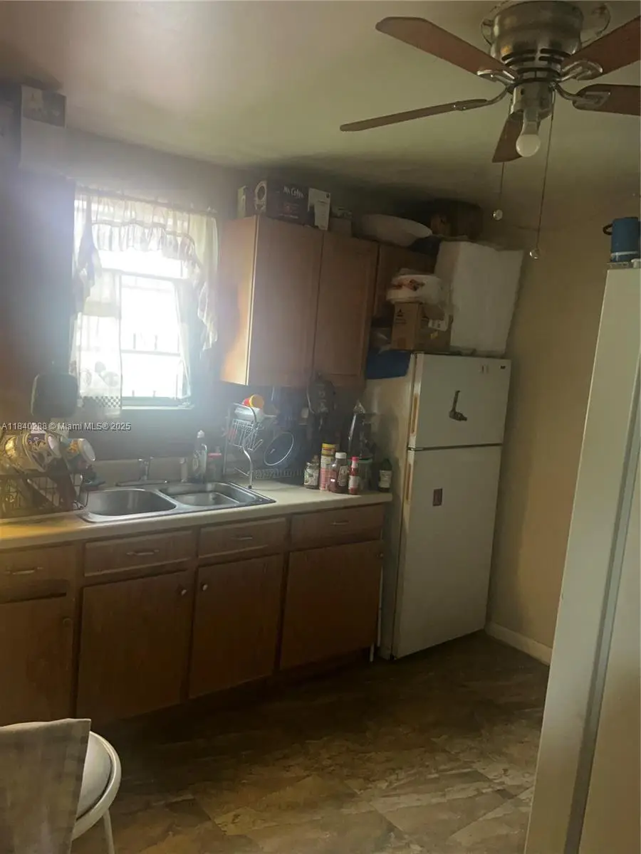 3099 NW 51st St, Miami, FL 33142 - Image #3