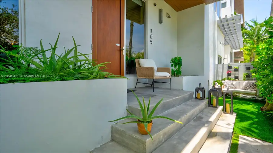 545 SW 11th St #105, Miami, FL 33129 - Image #3