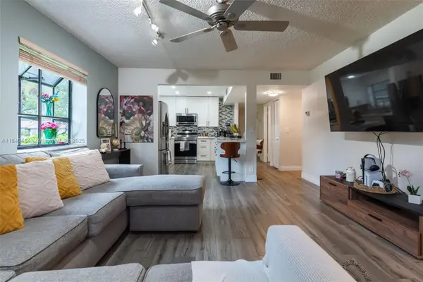 7625 NW 79th Ave #101, Tamarac, FL 33321