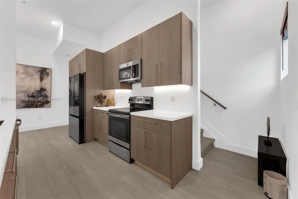 4460 NW 8th Pl, Plantation, FL 33317 - Image #1