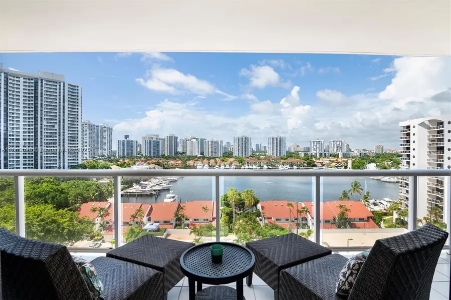 3640 Yacht Club Dr #1108, Aventura, FL 33180 - Image #2