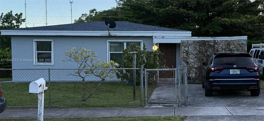 24 Miami Gardens Rd, West Park, FL 33023 - Image #2