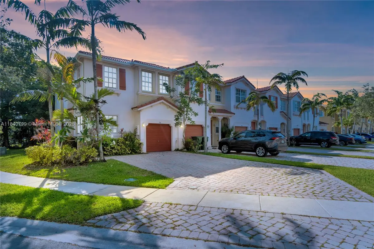 346 NE 21st Ave, Homestead, FL 33033 - Image #1