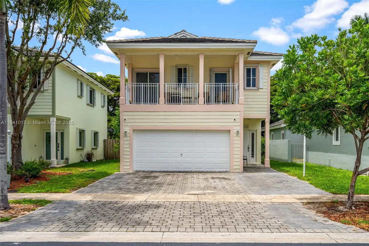 3135 NE 4th St, Homestead, FL 33033 - Image #1