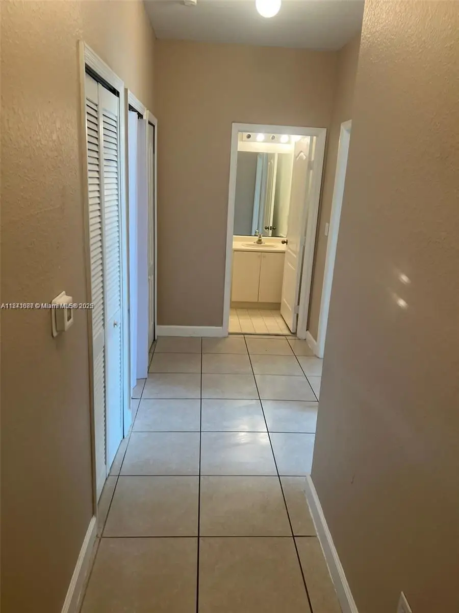 1666 SE 27th Ct #208, Homestead, FL 33035 - Image #3