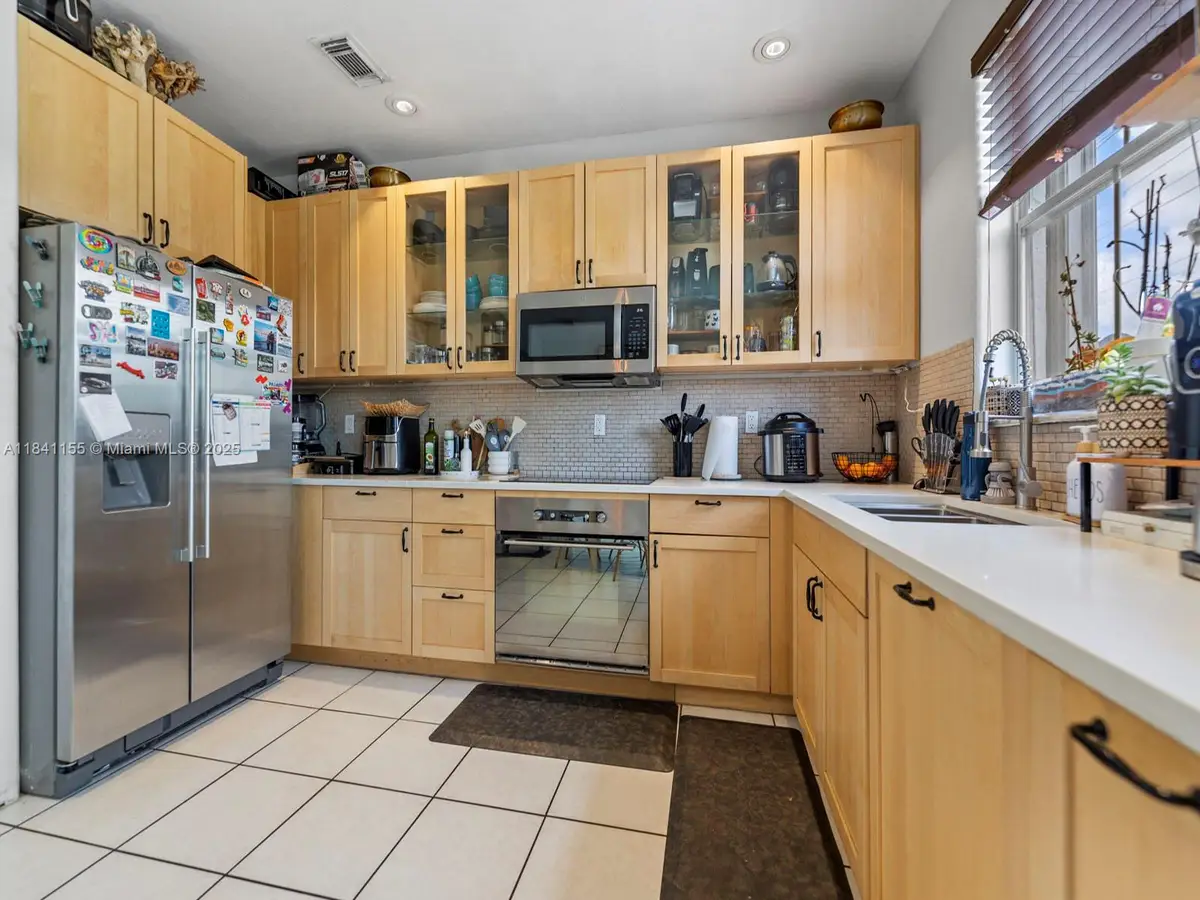 5400 NW 107th Ave #401, Doral, FL 33178 - Image #1