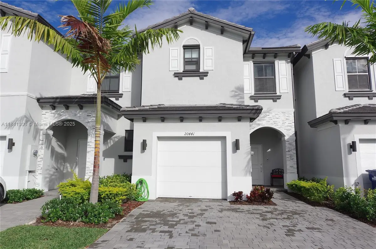 20441 NW 4th Ct, Miami Gardens, FL 33169 - Image #1
