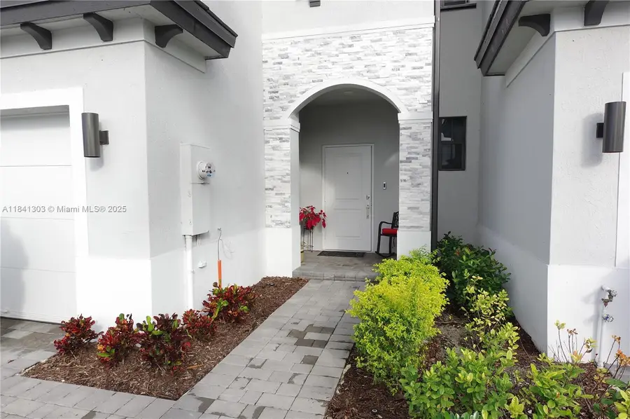 20441 NW 4th Ct, Miami Gardens, FL 33169 - Image #2