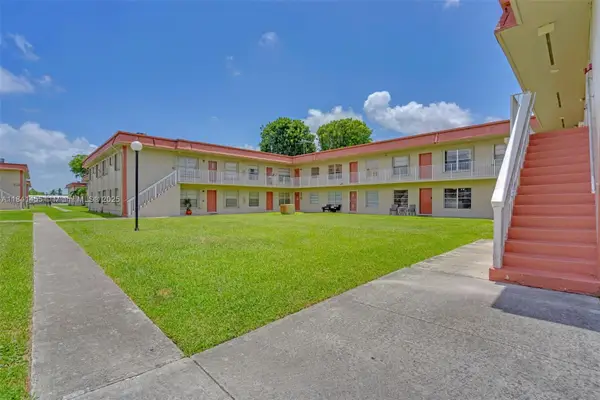 12850 SW 43rd Dr #256-B, Miami, FL 33175