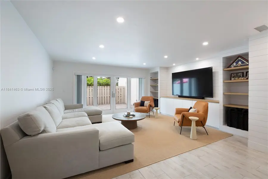 8225 SW 81st Ct, Miami, FL 33143 - #2