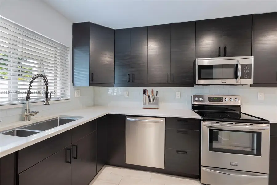 8225 SW 81st Ct, Miami, FL 33143 - #3