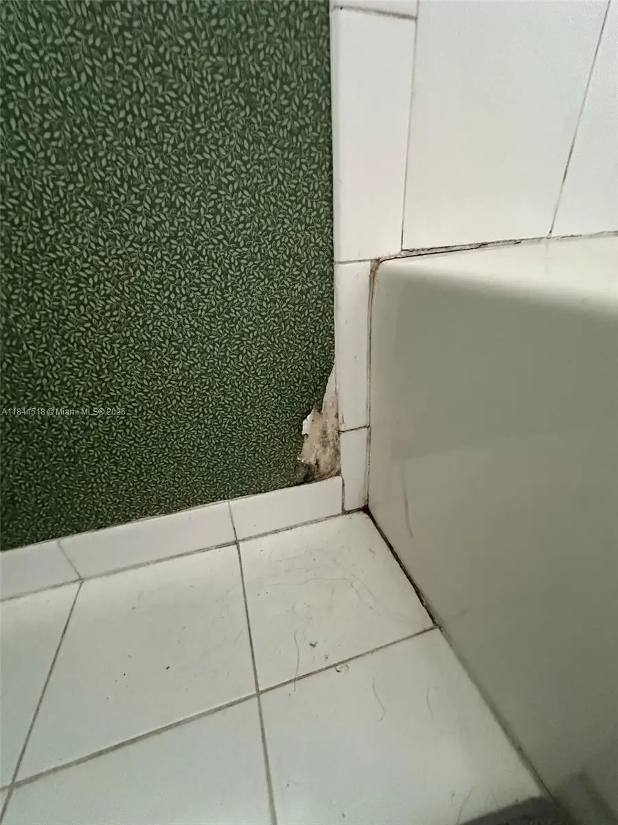 16707 NW 20th St, Pembroke Pines, FL 33028 - Image #2