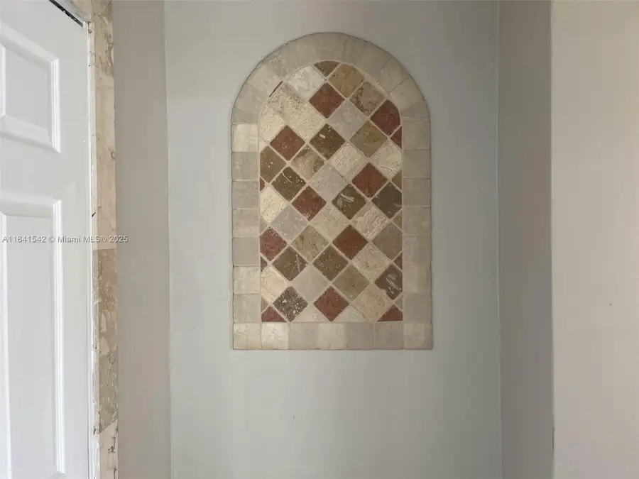 1450 N 64th Ave, Hollywood, FL 33024 - Image #3