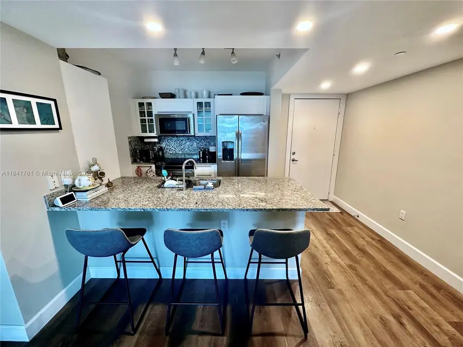 950 Brickell Bay Dr #1905, Miami, FL 33131 - #3