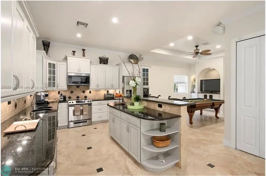 12251 NW 5th St, Plantation, FL 33325 - Image #2