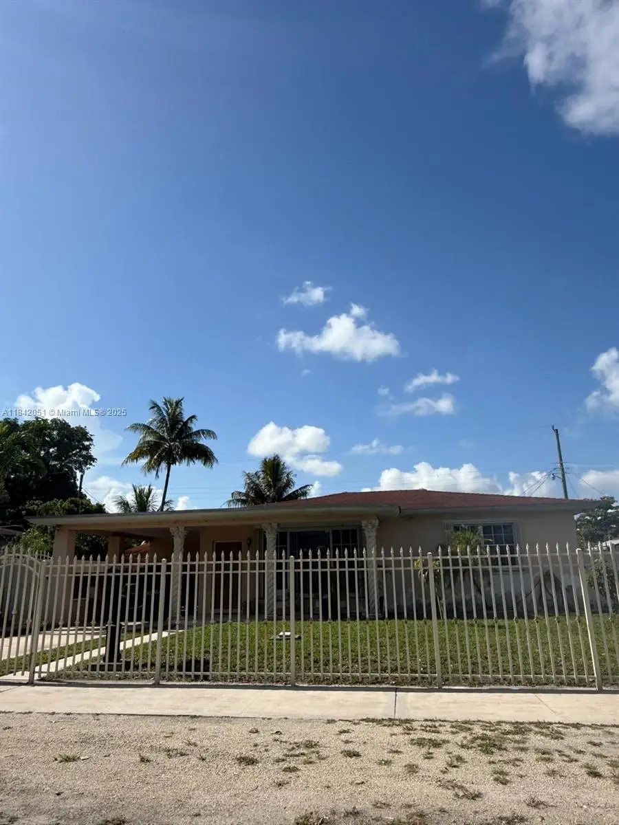 3435 Nw 80th St, Miami, FL 33147 - Image #2