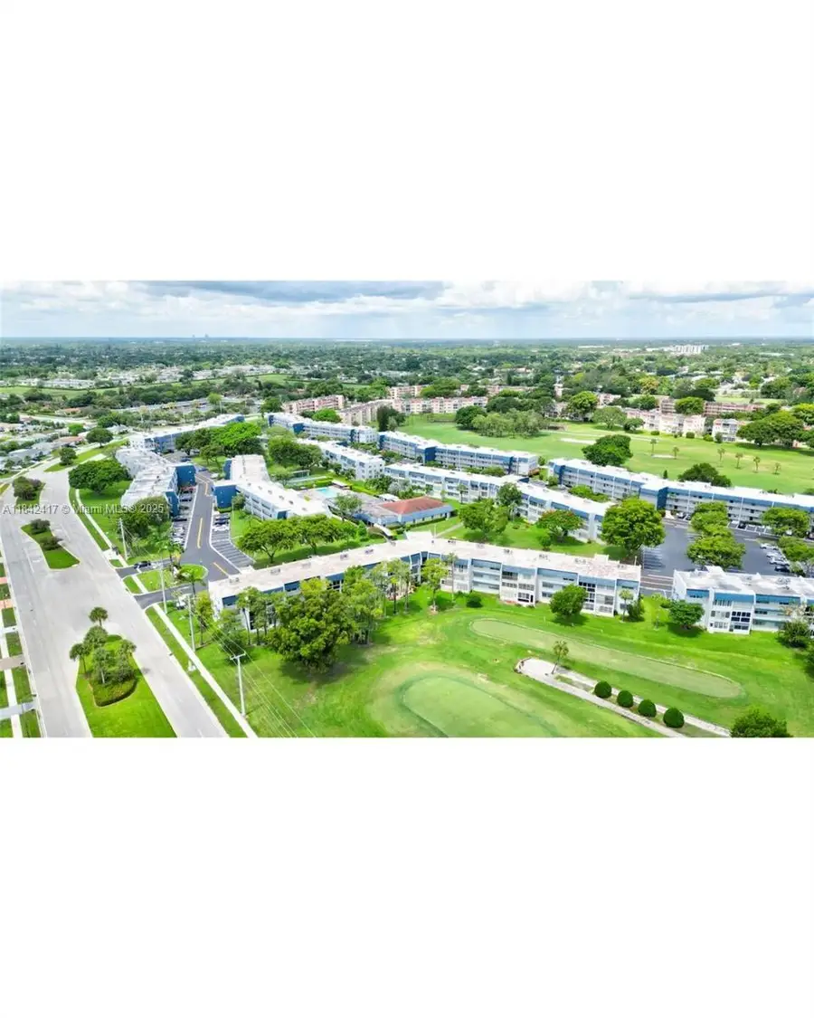 7787 Golf Cir Dr #106, Margate, FL 33063 - Image #2