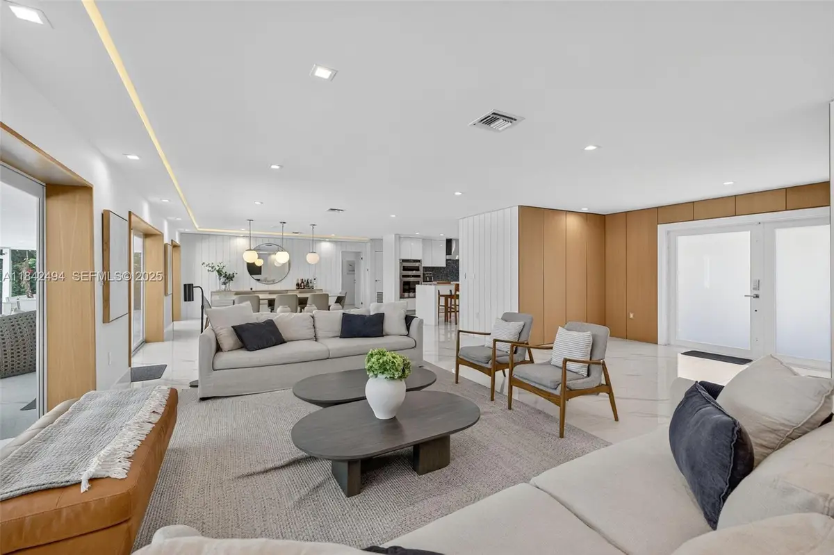 1001 Diplomat Pkwy, Hallandale Beach, FL 33009 - #1