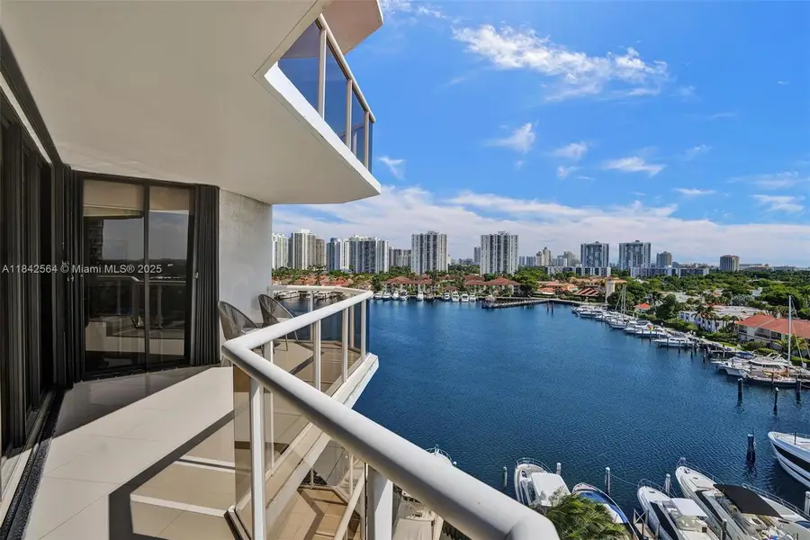 3610 Yacht Club Dr #909, Aventura, FL 33180 - Image #3