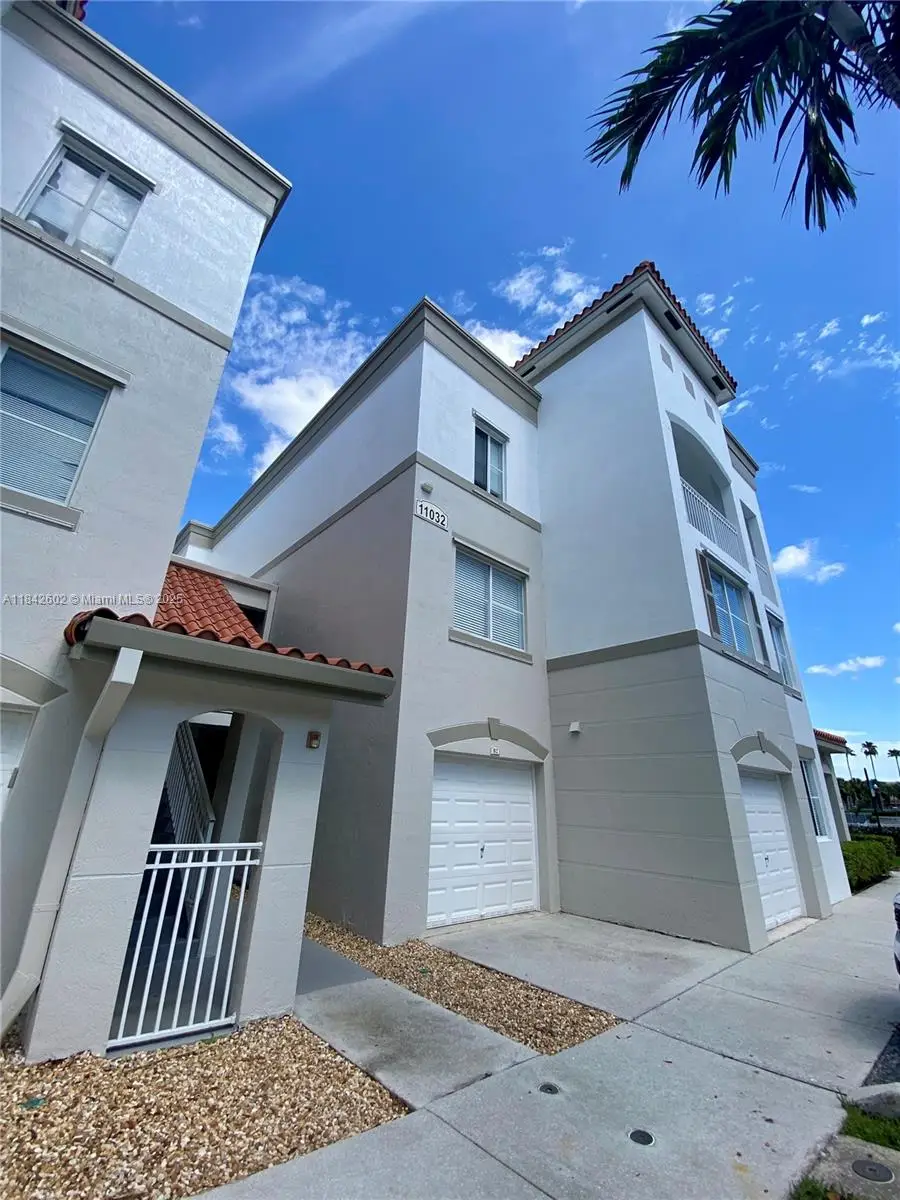 11032 Legacy Dr #305, Palm Beach Gardens, FL 33410 - Image #1