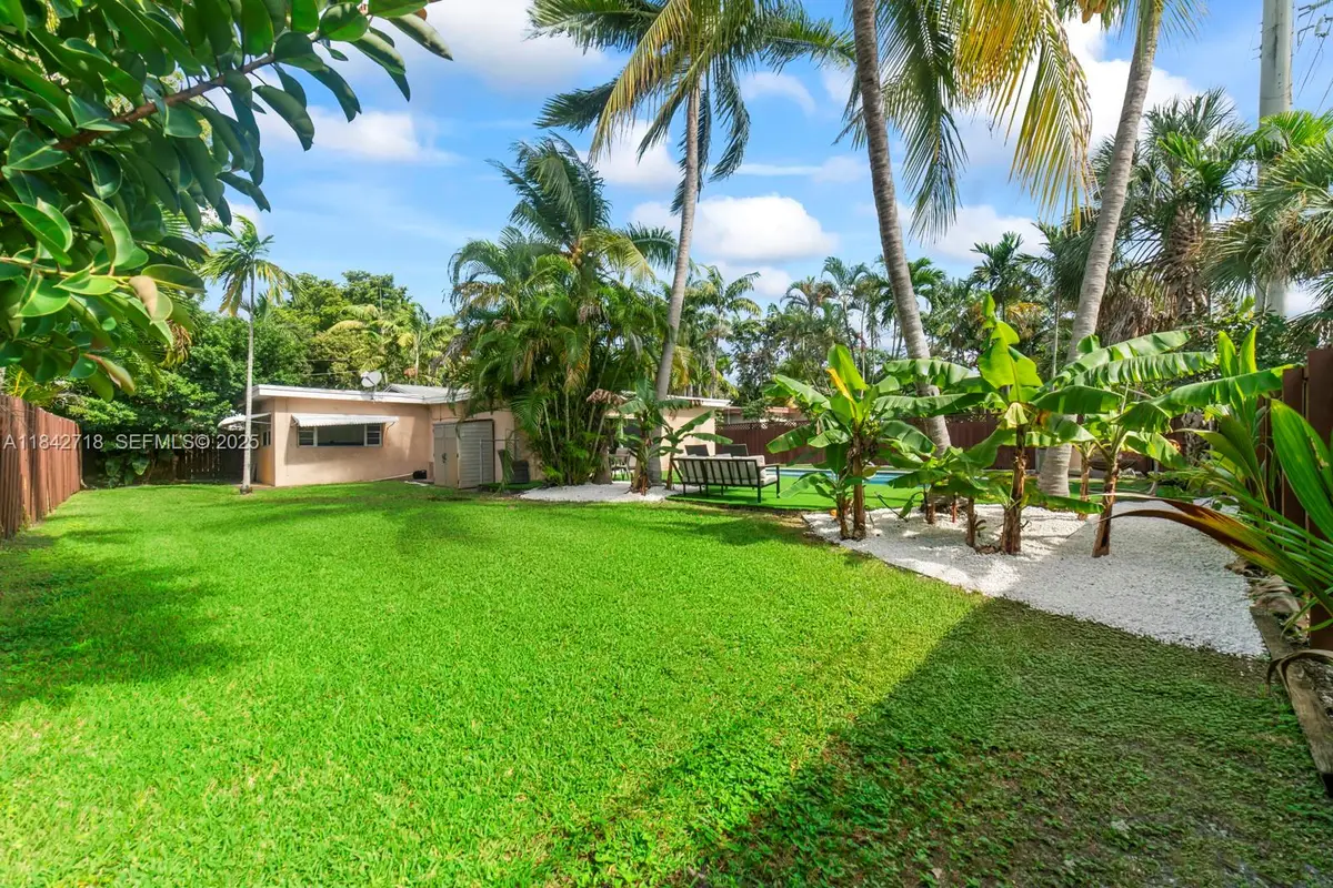 2708 Cleveland St, Hollywood, FL 33020 - Image #1