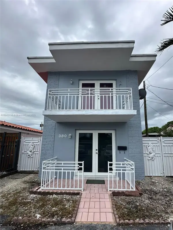 380 W 45th St, Hialeah, FL 33012