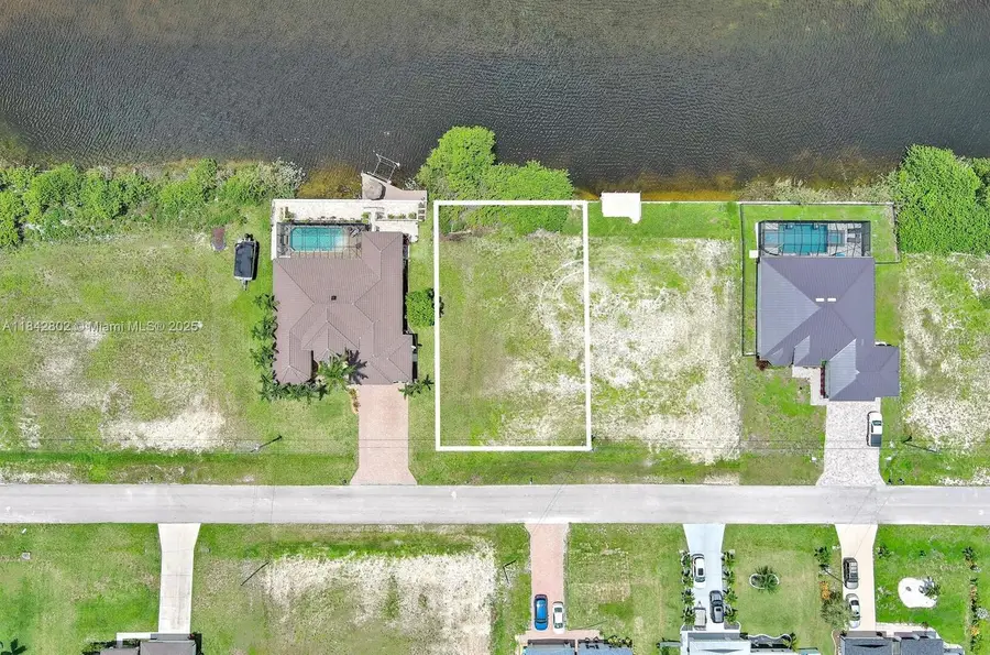 401 NW 24th Ter, Cape Coral, FL 33993 - #2