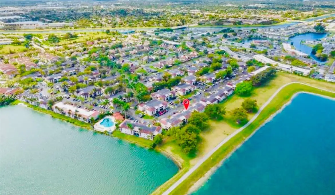 20300 NE 3rd Ct #6, Miami, FL 33179 - Image #1