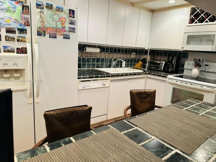 4000 Towerside Ter #1503, Miami, FL 33138 - Image #3