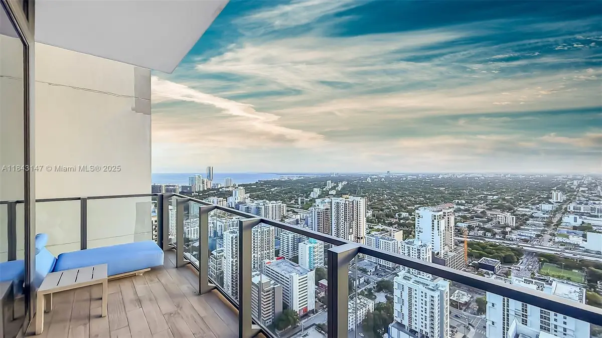 88 SW 7th St #4006, Miami, FL 33130 - #1