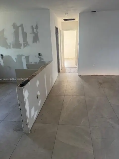 125 NW 122nd St, North Miami, FL 33168 - Image #2