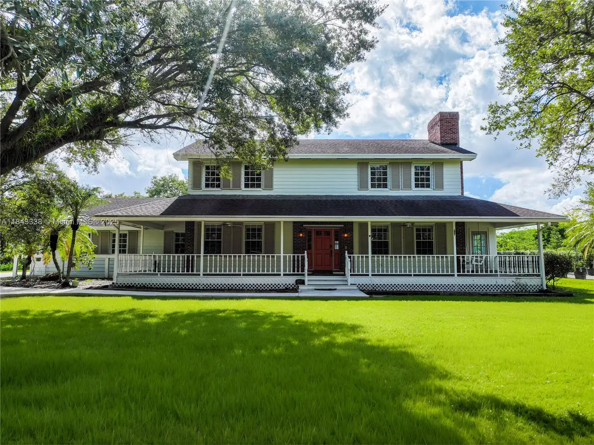 24545 SW 192nd Ave, Homestead, FL 33031 - Image #1