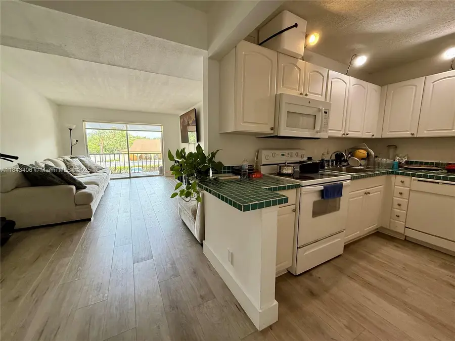 480 NW 20th St #207, Boca Raton, FL 33431 - Image #3