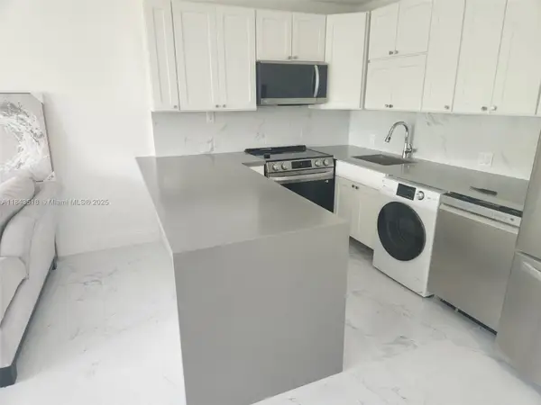 206 Suffolk E #206, Boca Raton, FL 33434