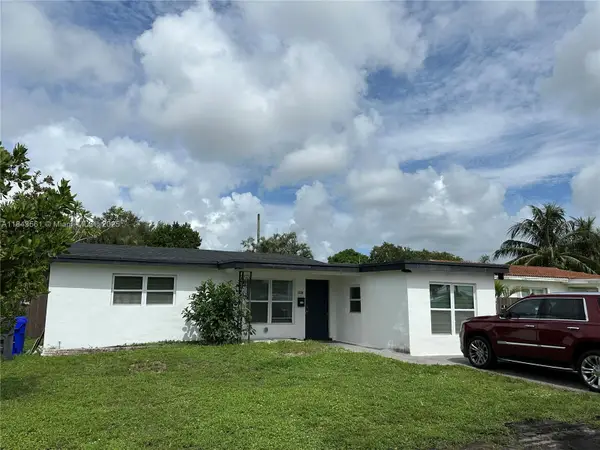 1530 N 56th Ave, Hollywood, FL 33021