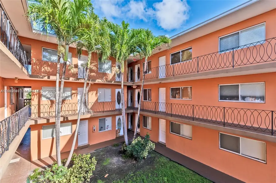 2330 NW 11th St #47, Miami, FL 33125 - Image #3