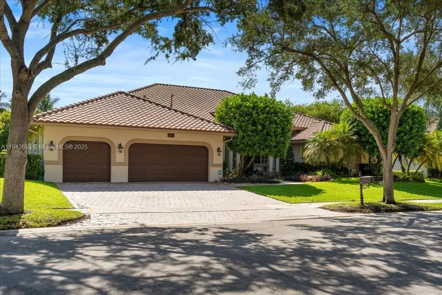 125 Dockside Cir, Weston, FL 33327 - Image #3