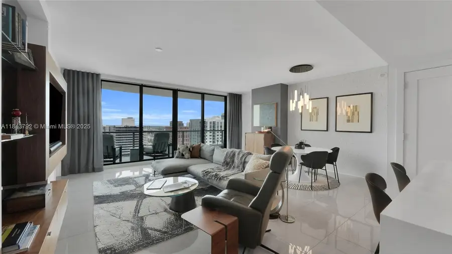 100 E Las Olas Blvd #2802, Fort Lauderdale, FL 33301 - Image #2