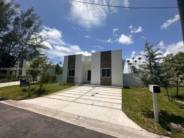 2423 NW 23rd Ln, Fort Lauderdale, FL 33311