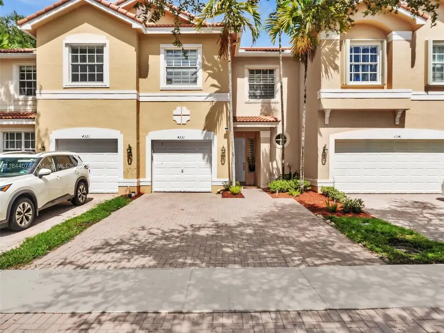 4331 SW 124th Way, Miramar, FL 33027 - Image #2