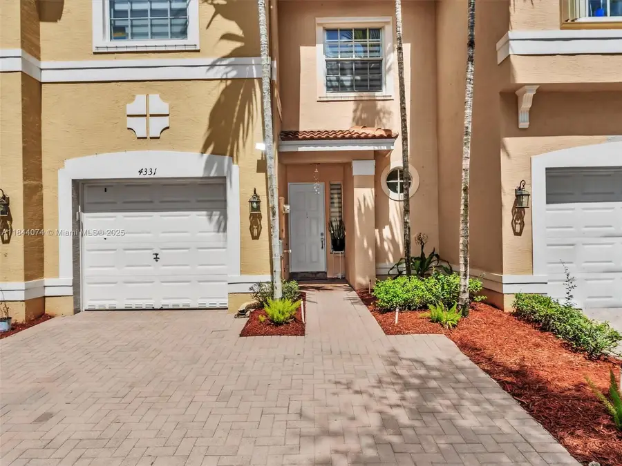 4331 SW 124th Way, Miramar, FL 33027 - Image #3