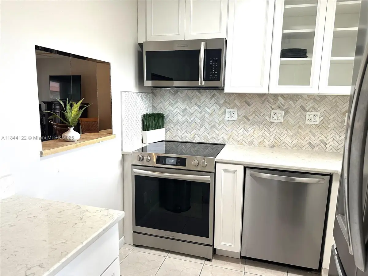 9400 Sunrise Lakes Blvd #305, Sunrise, FL 33322 - #1