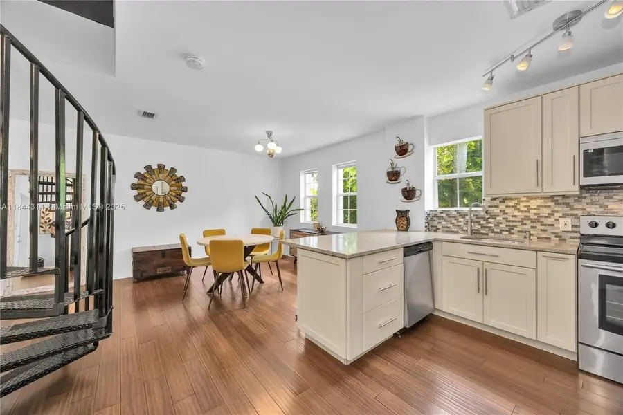 2850 Coconut Ave #15, Miami, FL 33133 - Image #3