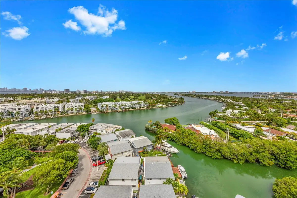 7441 Wayne Ave #15E, Miami Beach, FL 33141 - Image #1